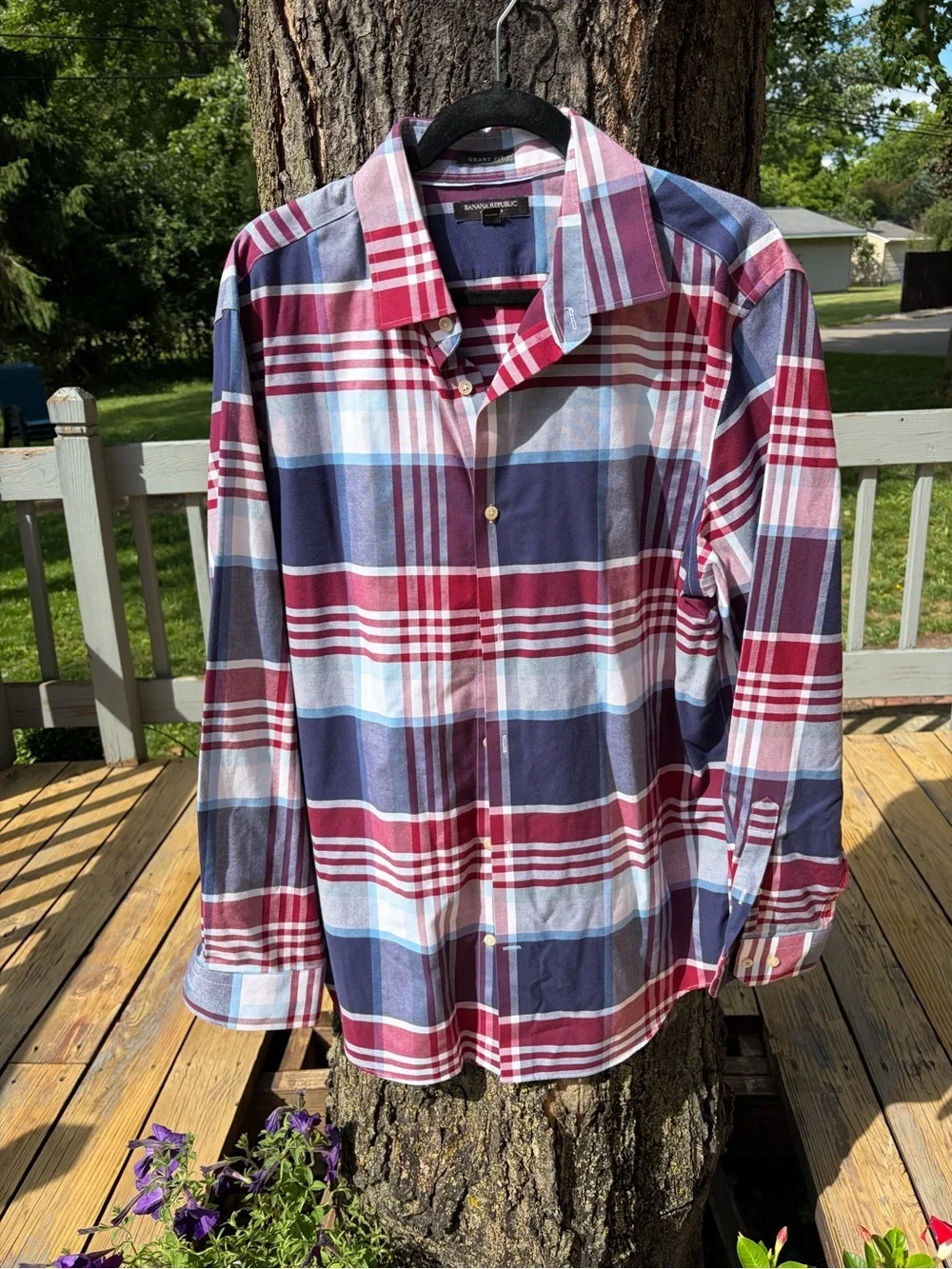 Banana Republic non iron Grant Fit Plaid Button-Down Shirt - Red & Blue XL